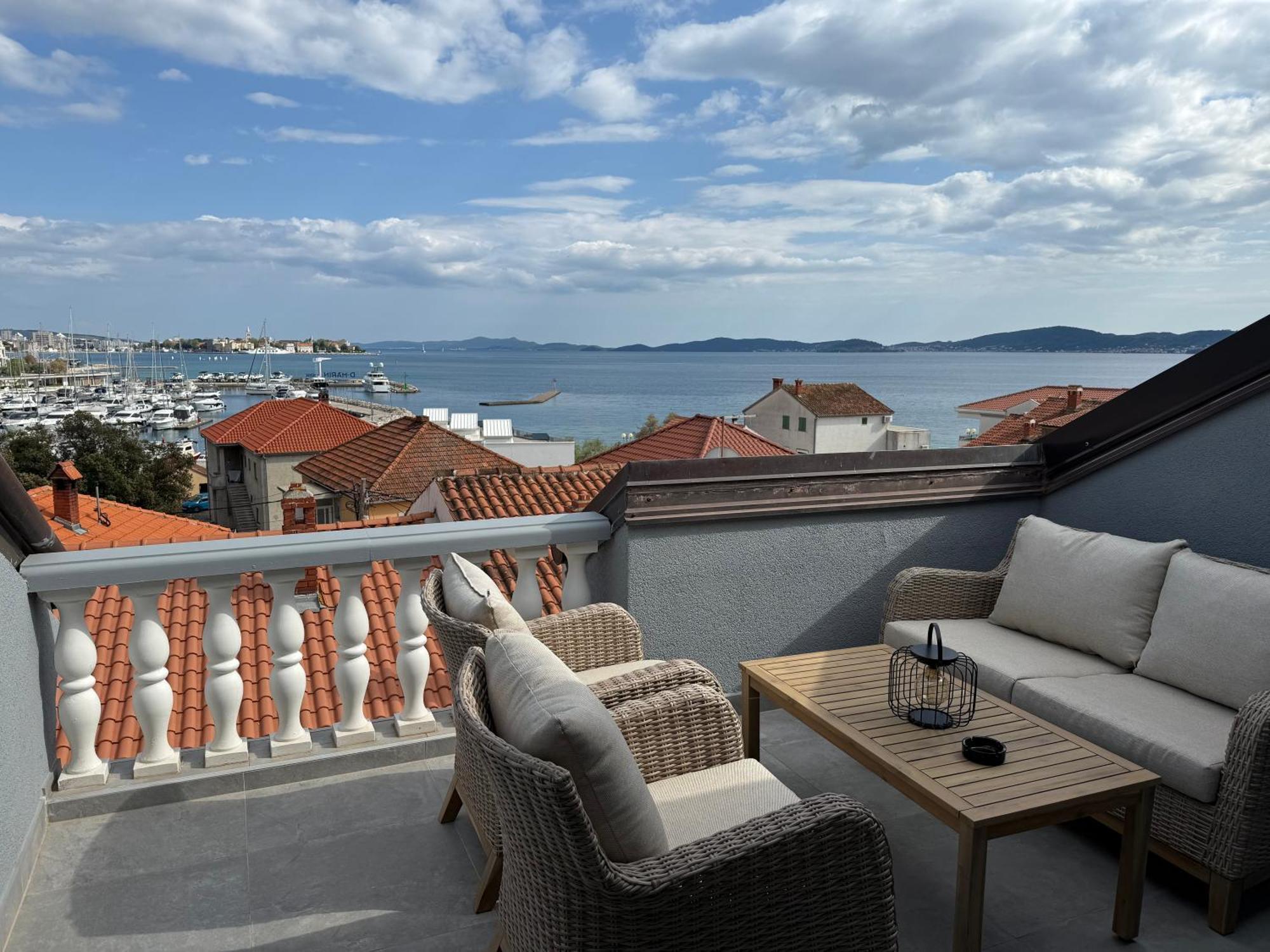 Apartments Puntamika Zadar Exterior photo